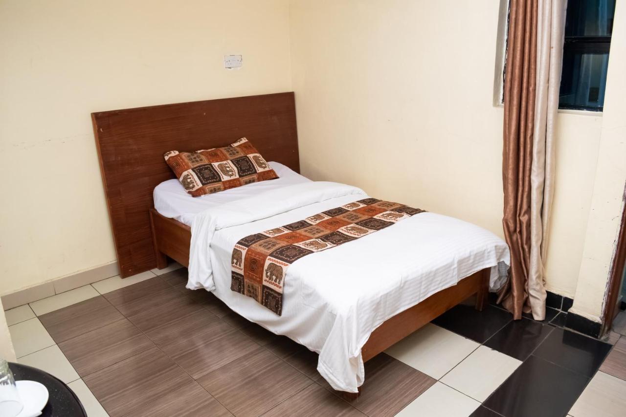 Ngara Riverside Lodge Nairobi Exterior foto